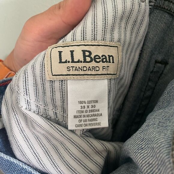 L.L. Bean Blue Classic Standard Fit 100% Cotton Denim Jeans 35 X 30 - Picture 7 of 8